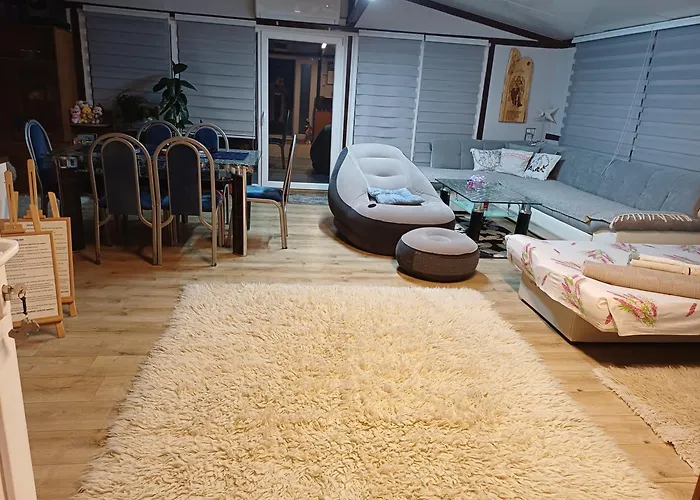 Krcma U Planini * Bojnik